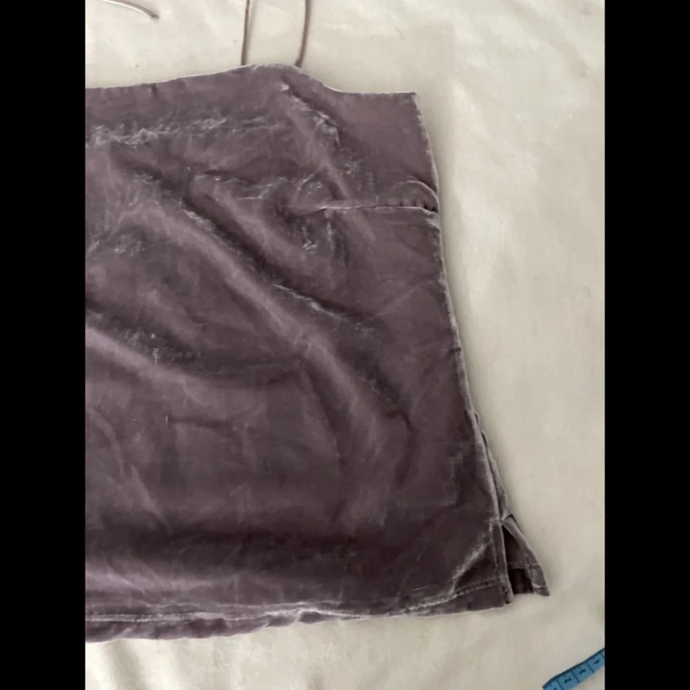 NWT $95 Cupcakes And Cashmere Janika Velvet Tank Top‎ Silver Mauve [ XS ]